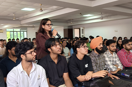 IIM A University